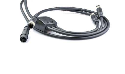 Großer Splitter für die Stromverteilung