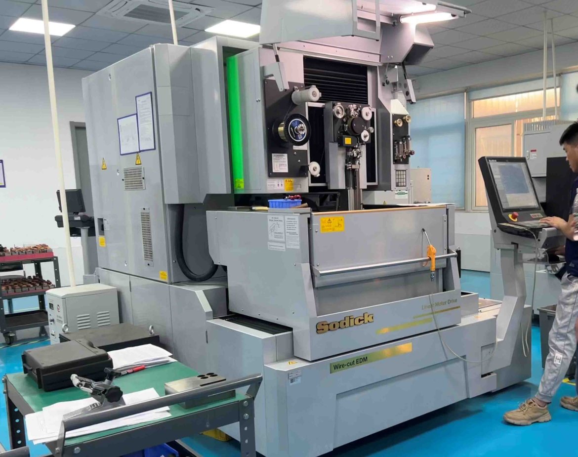 Wachsende Nachfrage nach individuellen E-Bike-Steckverbindern