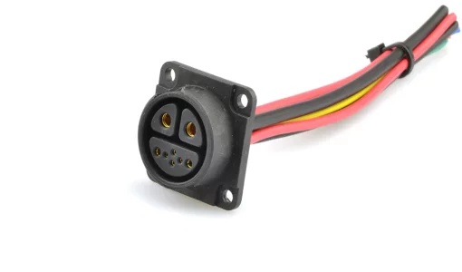 Female panel mount connector, self-locking