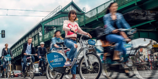 Connecteurs robustes et économiques pour les vélos électriques en libre-service
